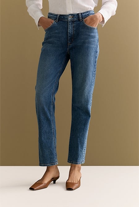 Mid Rise Straight Leg Jean