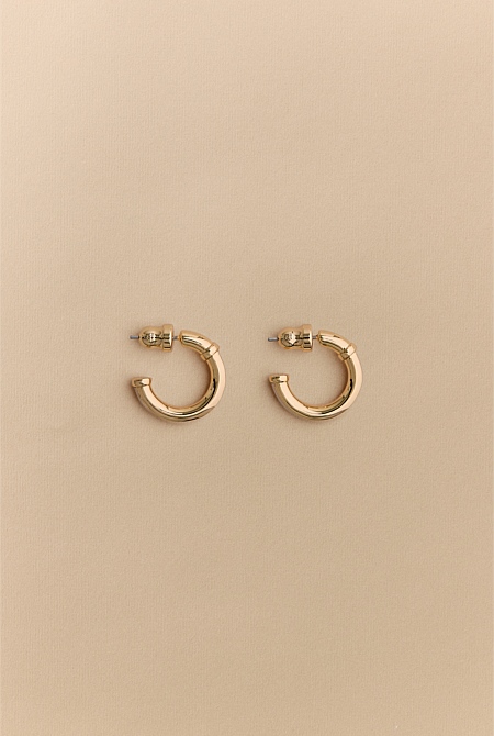 Lutra Hoop Earrings
