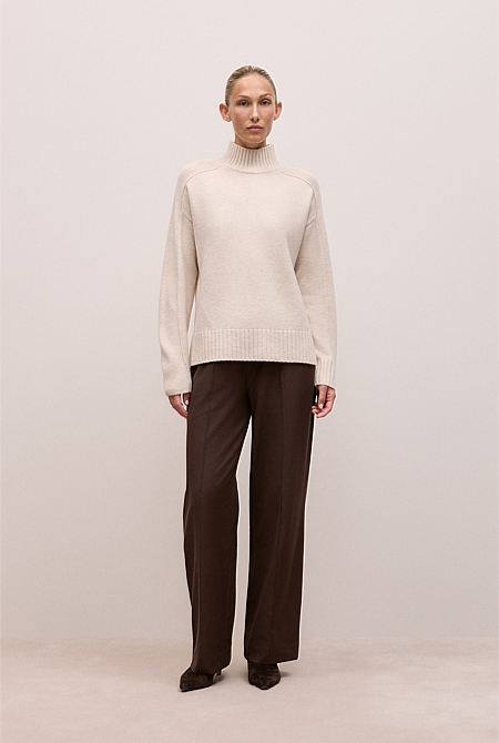 Merino Funnel Neck Pullover