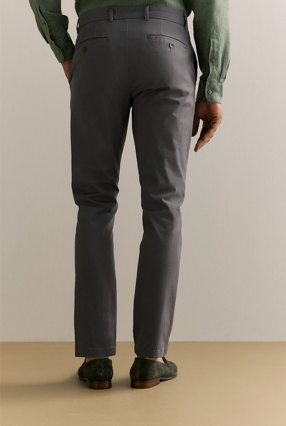 Charcoal Regular Fit Modern Chino Pant - MEN Chino Pants | Trenery